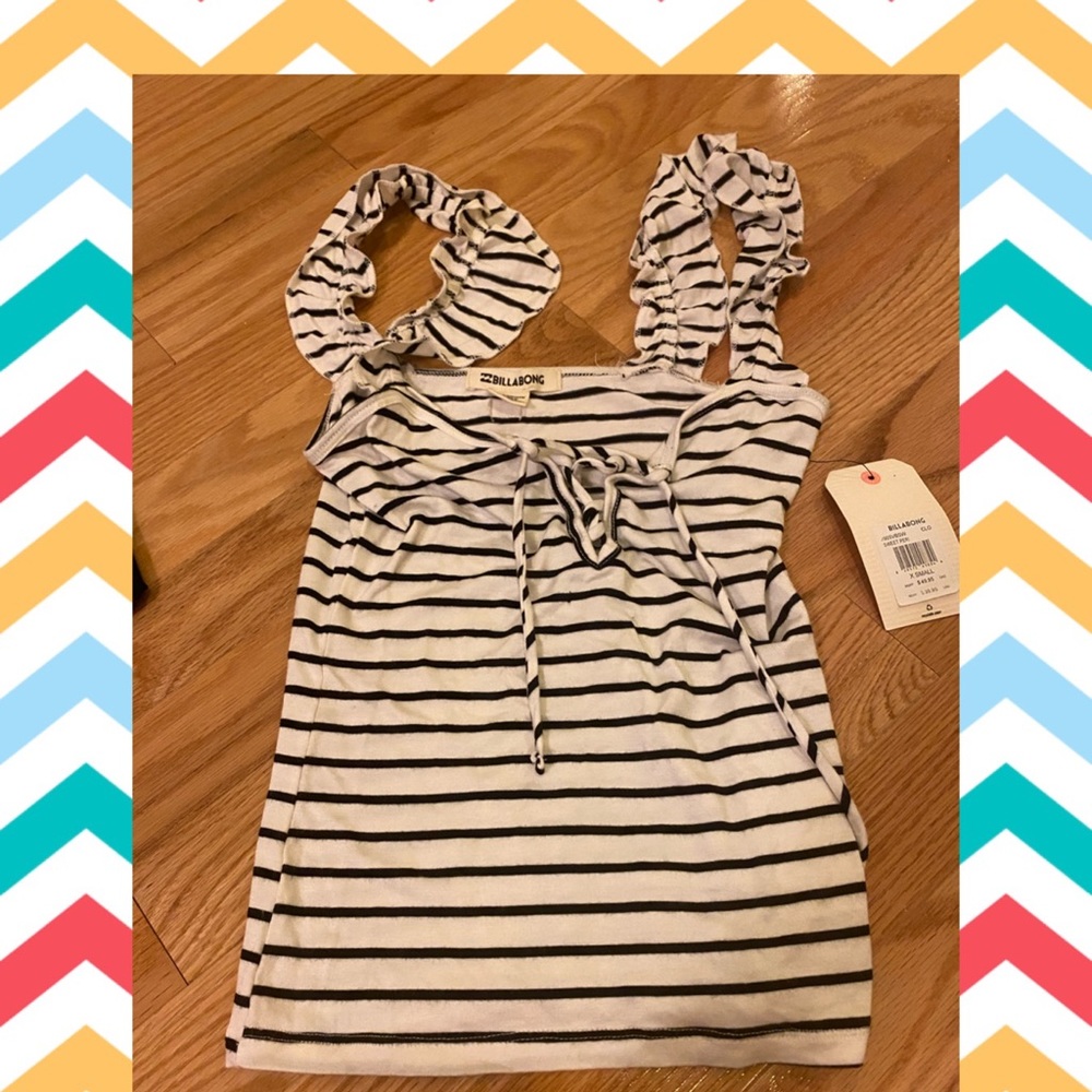 NWT Billabong Cropped Tank XS